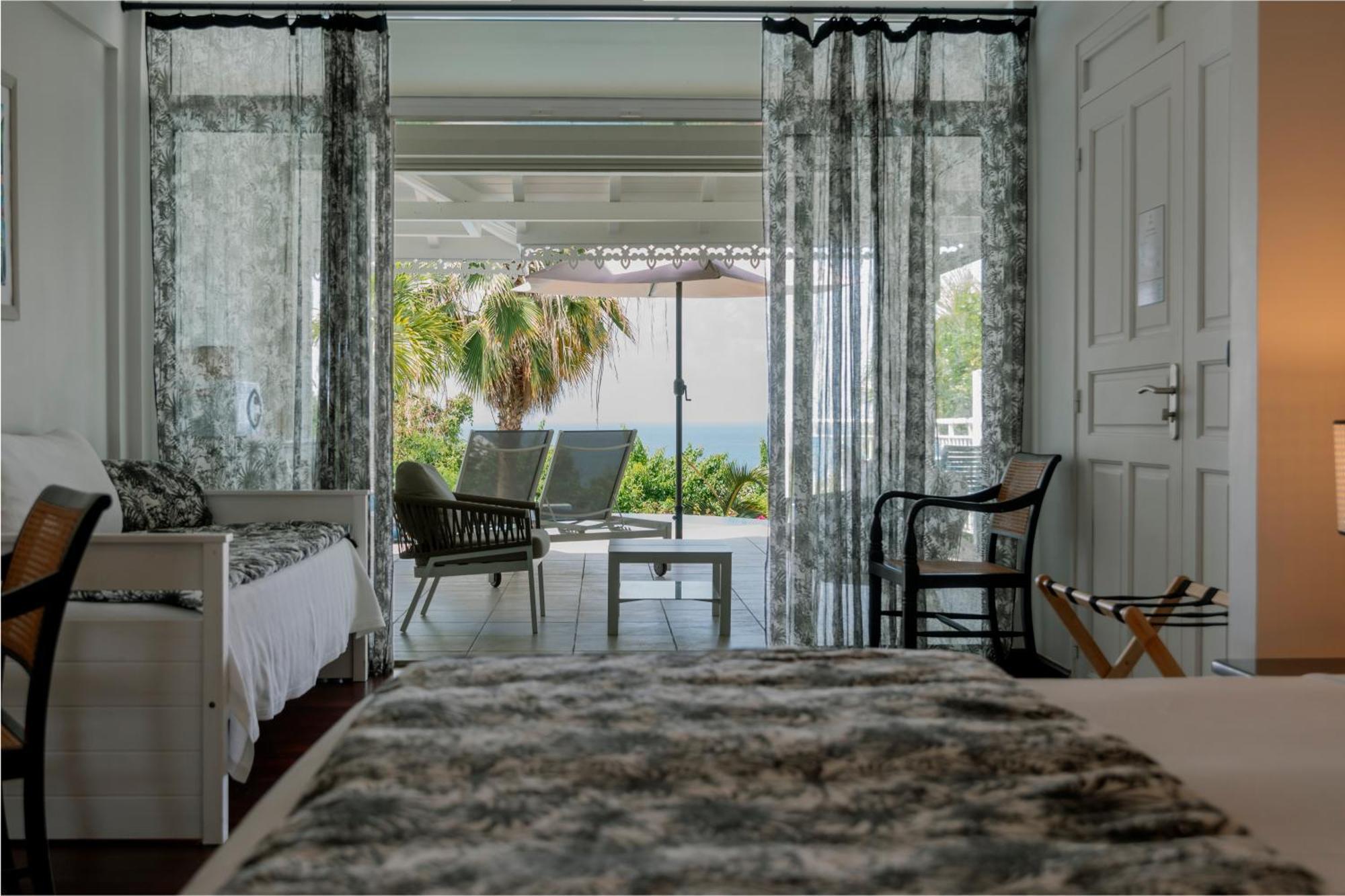 Hotel Amaudo Saint-Francois  Bagian luar foto