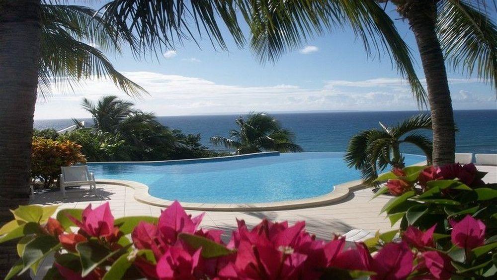 Hotel Amaudo Saint-Francois  Bagian luar foto